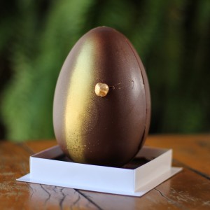 Chocolateria Brasil – ovo recheado na casca Nocciolla
